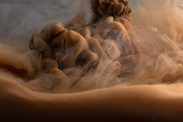 anas-alhajj-1jzc9_IVP4g-unsplash impending doom clouds